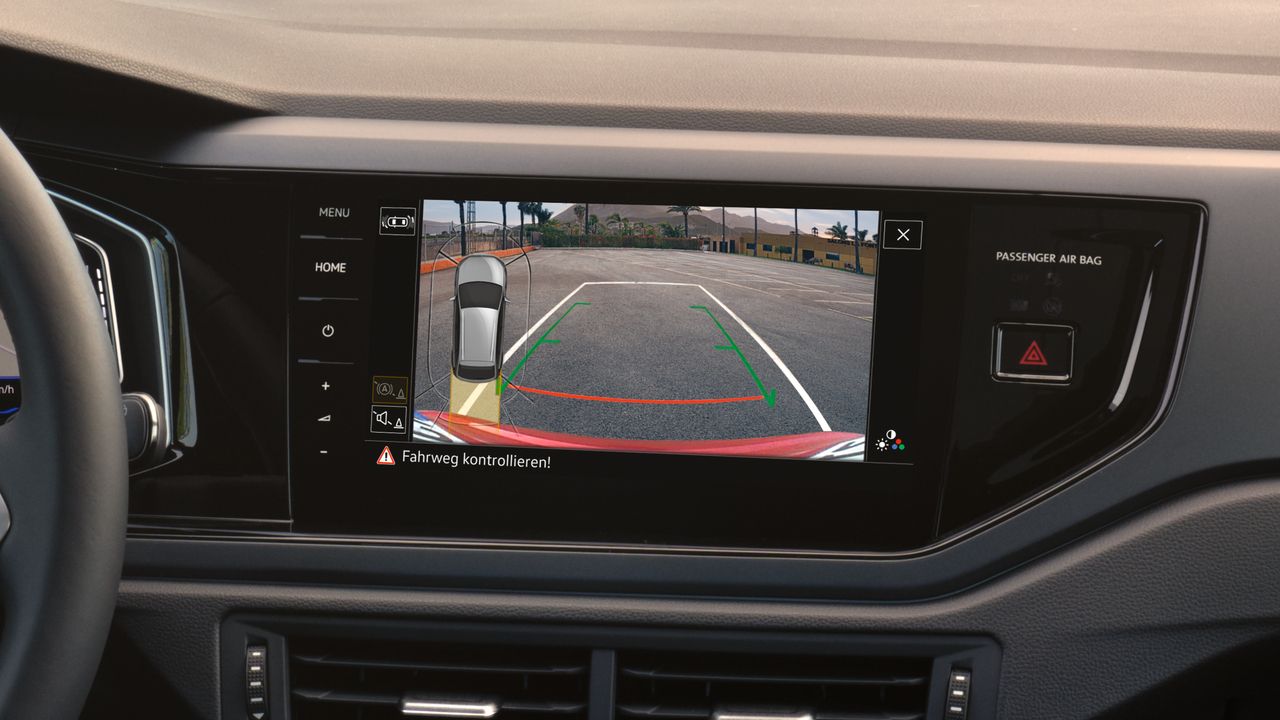 Grafik zeigt den Park Assist beim VW Taigo